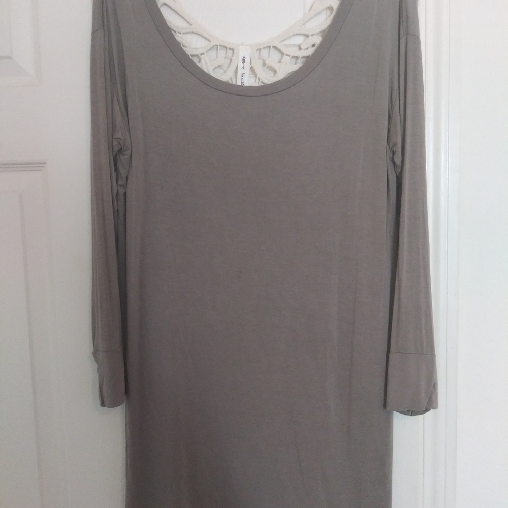 Women's shirt